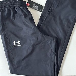 NWT Under Armour Track Pants Men’s Size Small